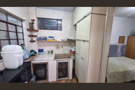 Casa à venda com 3 quartos, 67m² em Vila Mangalot, São Paulo