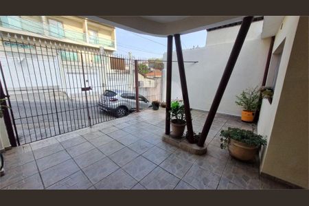 Casa à venda com 67m², 3 quartos e 2 vagas
