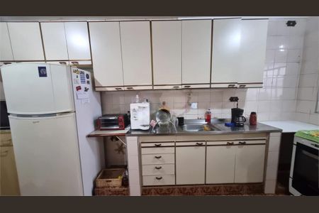 Casa à venda com 67m², 3 quartos e 2 vagas