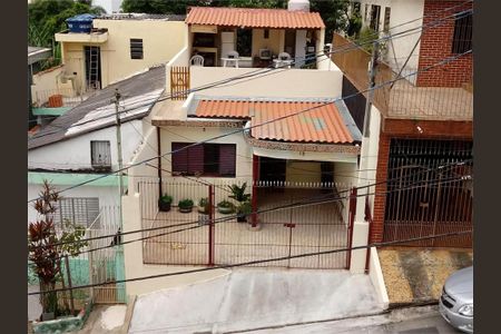 Casa à venda com 67m², 3 quartos e 2 vagas