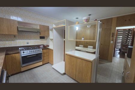 Casa à venda com 233m², 3 quartos e 4 vagas Casa à venda com 233m², 3 quartos e 4 vagasFoto 21