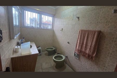 Casa à venda com 233m², 3 quartos e 4 vagas Casa à venda com 233m², 3 quartos e 4 vagasFoto 30