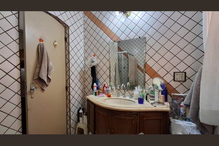 Apartamento à venda com 170m², 4 quartos e 1 vaga Apartamento à venda com 170m², 4 quartos e 1 vagaBanheiro da suíte