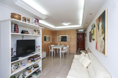 Apartamento à venda com 60m², 2 quartos e 1 vagaSala