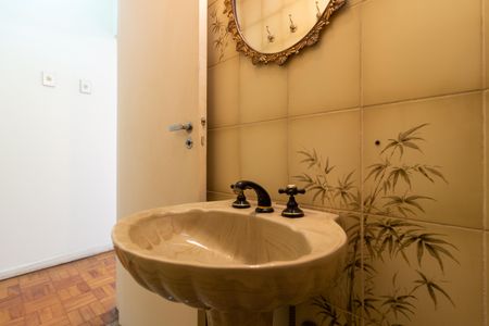 Apartamento à venda com 148m², 3 quartos e 1 vagaLavabo