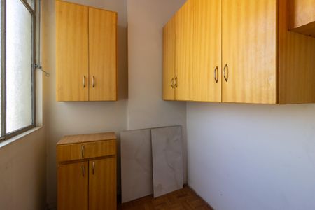 Apartamento à venda com 148m², 3 quartos e 1 vagaÁrea de Serviço
