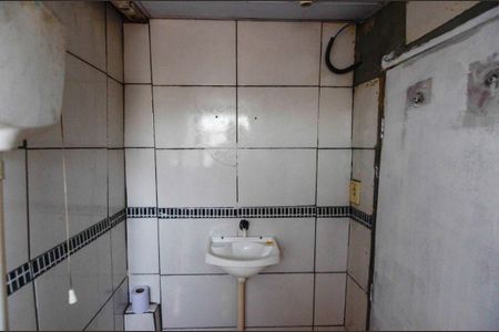 Banheiro Social de apartamento para alugar com 1 quarto, 35m² em Imperial de São Cristóvão, Rio de Janeiro