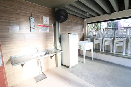Apartamento à venda com 70m², 3 quartos e 2 vagasÁrea comum - Churrasqueira