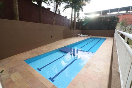 Apartamento à venda com 70m², 3 quartos e 2 vagasÁrea comum - Piscina