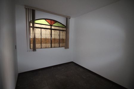 Quarto 1 de casa à venda com 4 quartos, 210m² em Eldorado, Contagem