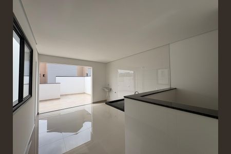 Apartamento para alugar com 98m², 2 quartos e 1 vaga Apartamento para alugar com 98m², 2 quartos e 1 vagaCozinha