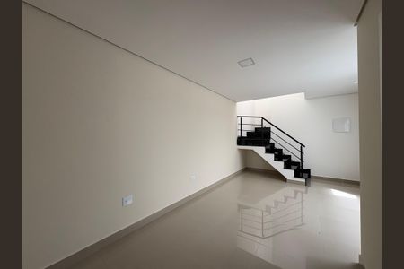 Apartamento para alugar com 98m², 2 quartos e 1 vaga Apartamento para alugar com 98m², 2 quartos e 1 vagaSala