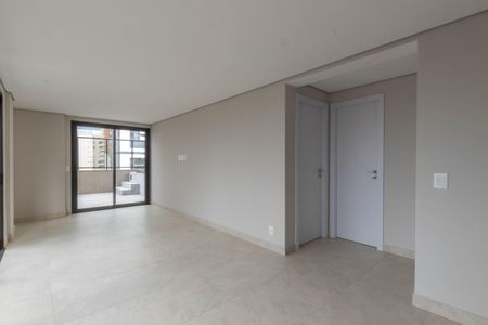 Sala de apartamento à venda com 2 quartos, 135m² em Santo Agostinho, Belo Horizonte