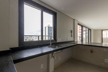 Apartamento à venda com 135m², 2 quartos e 2 vagas Apartamento à venda com 135m², 2 quartos e 2 vagasCozinha