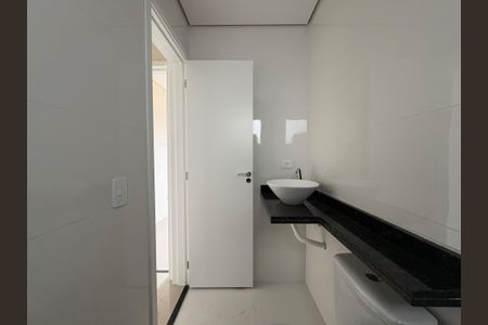 Apartamento para alugar com 45m², 2 quartos e 1 vaga Apartamento para alugar com 45m², 2 quartos e 1 vagaBanheiro