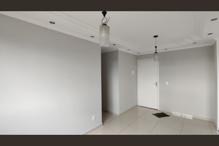 Sala de apartamento para alugar com 2 quartos, 47m² em Vila Correa, Ferraz de Vasconcelos
