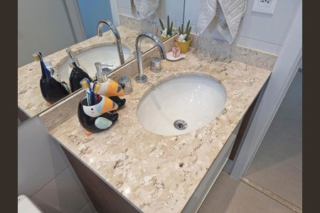 Apartamento à venda com 120m², 3 quartos e 2 vagas Apartamento à venda com 120m², 3 quartos e 2 vagasBanheiro