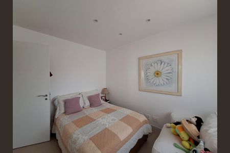 Apartamento à venda com 120m², 3 quartos e 2 vagas Apartamento à venda com 120m², 3 quartos e 2 vagasQuarto 2