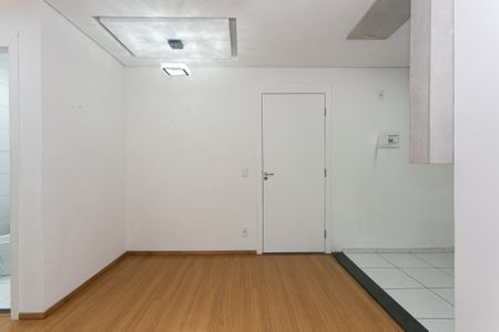 Sala de apartamento para alugar com 2 quartos, 40m² em Penha de França, São Paulo