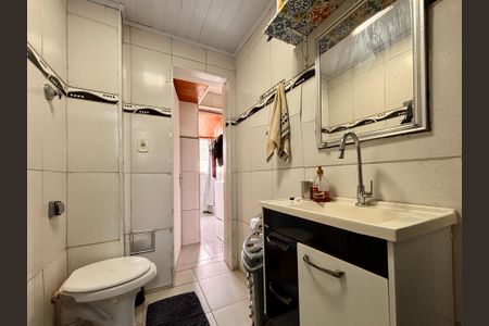 Apartamento à venda com 48m², 2 quartos e sem vaga Apartamento à venda com 48m², 2 quartos e sem vagaBanheiro social