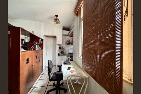 Sala de apartamento à venda com 2 quartos, 48m² em Copacabana, Rio de Janeiro