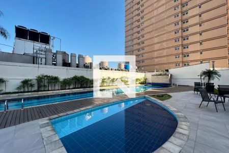 Apartamento para alugar com 72m², 2 quartos e 2 vagas Apartamento para alugar com 72m², 2 quartos e 2 vagasÁrea comum - Piscina
