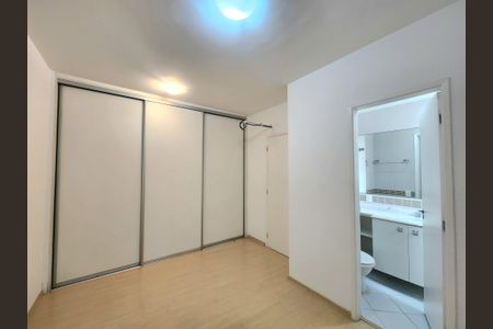 Apartamento para alugar com 72m², 2 quartos e 2 vagas Apartamento para alugar com 72m², 2 quartos e 2 vagasSuíte