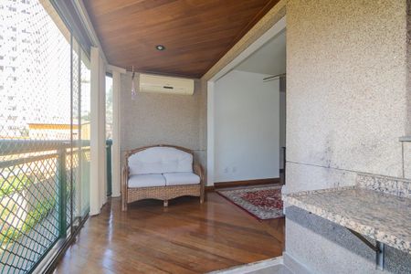 Apartamento à venda com 80m², 2 quartos e 1 vagaSacada