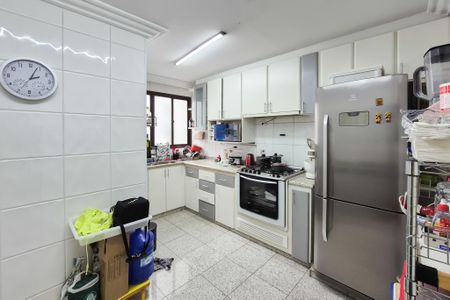 Apartamento à venda com 162m², 3 quartos e 2 vagas Apartamento à venda com 162m², 3 quartos e 2 vagasCozinha