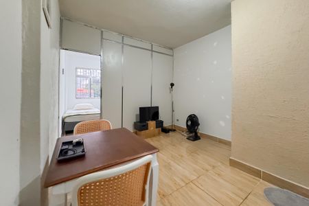 Apartamento à venda com 30m², 1 quarto e sem vagaSala