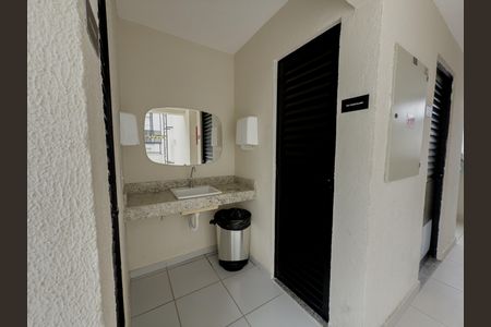 Apartamento à venda com 42m², 2 quartos e sem vagaÁrea comum