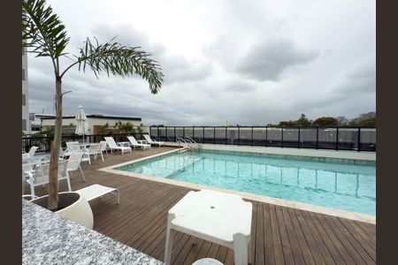 Apartamento à venda com 42m², 2 quartos e sem vagaÁrea comum - Piscina