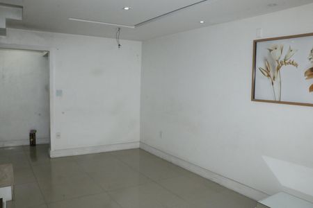 Sala de apartamento para alugar com 2 quartos, 208m² em Califórnia, Nova Iguaçu