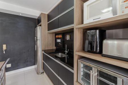 Apartamento à venda com 66m², 2 quartos e 1 vaga Apartamento à venda com 66m², 2 quartos e 1 vagaCozinha