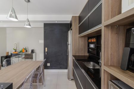 Apartamento à venda com 66m², 2 quartos e 1 vaga Apartamento à venda com 66m², 2 quartos e 1 vagaCozinha