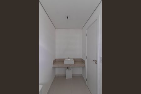 Apartamento à venda com 150m², 4 quartos e 3 vagasBanheiro da Suíte 2