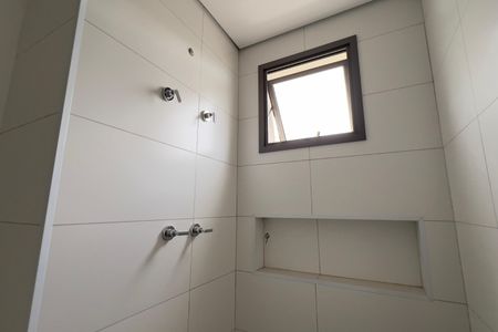 Apartamento à venda com 150m², 3 quartos e 3 vagas Apartamento à venda com 150m², 3 quartos e 3 vagasBanheiro da Suíte 1