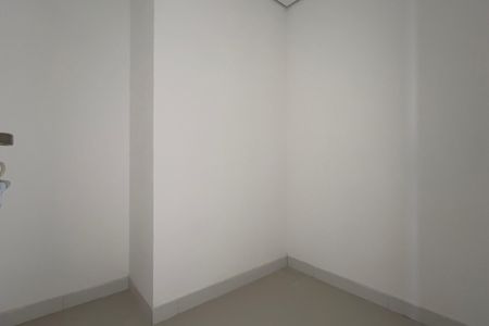 Apartamento à venda com 150m², 3 quartos e 3 vagas Apartamento à venda com 150m², 3 quartos e 3 vagasQuarto de Serviço