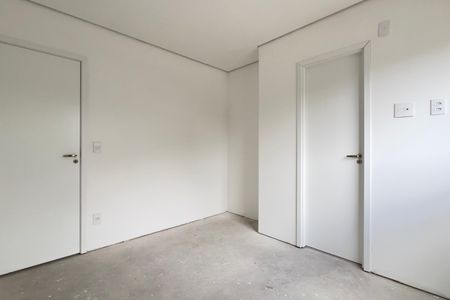 Apartamento à venda com 150m², 3 quartos e 3 vagas Apartamento à venda com 150m², 3 quartos e 3 vagasSuíte 2