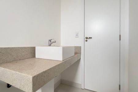 Apartamento à venda com 150m², 3 quartos e 3 vagas Apartamento à venda com 150m², 3 quartos e 3 vagasBanheiro da Suíte 3