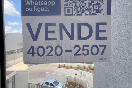 Apartamento à venda com 150m², 3 quartos e 3 vagas Apartamento à venda com 150m², 3 quartos e 3 vagasPlaca