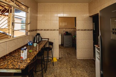 Casa para alugar com 300m², 5 quartos e sem vagaCozinha