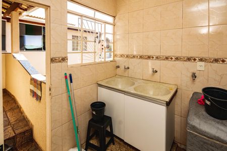 Casa para alugar com 300m², 5 quartos e sem vagaÁrea de Serviço