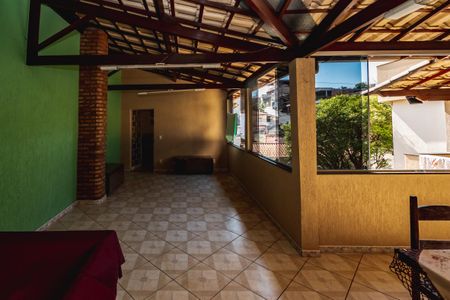 Casa para alugar com 300m², 5 quartos e sem vagaÁrea comum