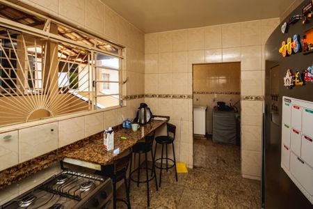 Casa para alugar com 300m², 5 quartos e sem vagaCozinha