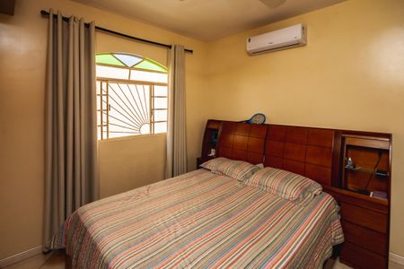 Casa para alugar com 300m², 5 quartos e sem vagaSuíte