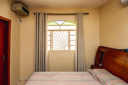 Casa para alugar com 300m², 5 quartos e sem vagaSuíte