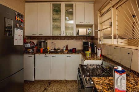 Casa para alugar com 300m², 5 quartos e sem vagaCozinha