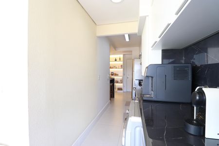 Apartamento à venda com 92m², 2 quartos e 2 vagasCozinha e Área de Serviço