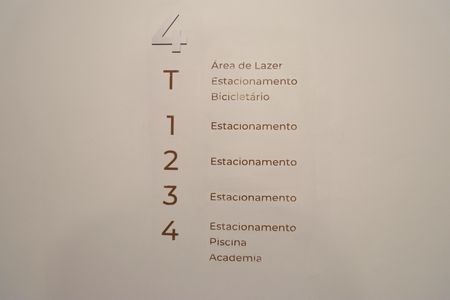 Apartamento à venda com 67m², 2 quartos e 1 vagaÁrea comum